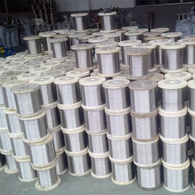 Schweißbare weiche Stainless Steel Spring Wire Rod 304/304L/316/316L/410 Grades Schweißen Schneiden helle Matte Oberfläche für industrielle Verwendung