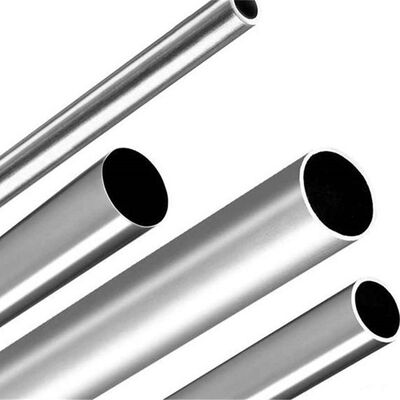 Nahtlose und geschweißte Edelstahlrohre austenitische EdelstahlrohreRunde Schnittform in der Öl- und Gasindustrie
